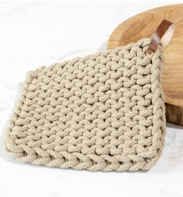 Pot Holder with Leather Strap-Tan