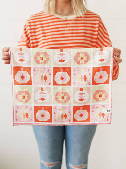 Pumpkin Quilt Waffle Towel | Fall