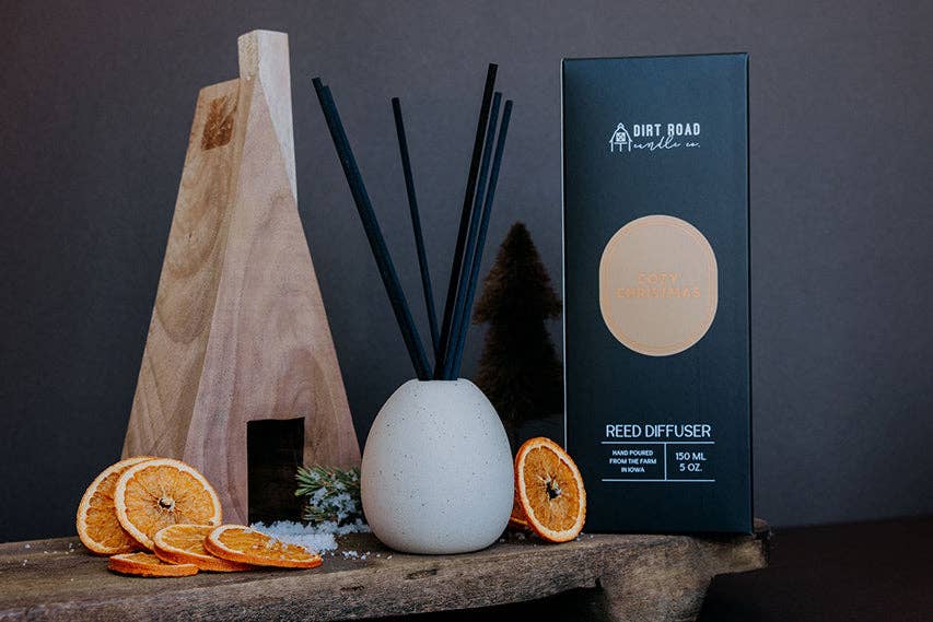 Cozy Christmas Reed Diffuser