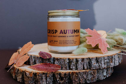 Crisp Autumn Candle: 16 oz Candle
