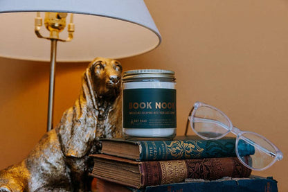Book Nook Candle: 16 oz Candle