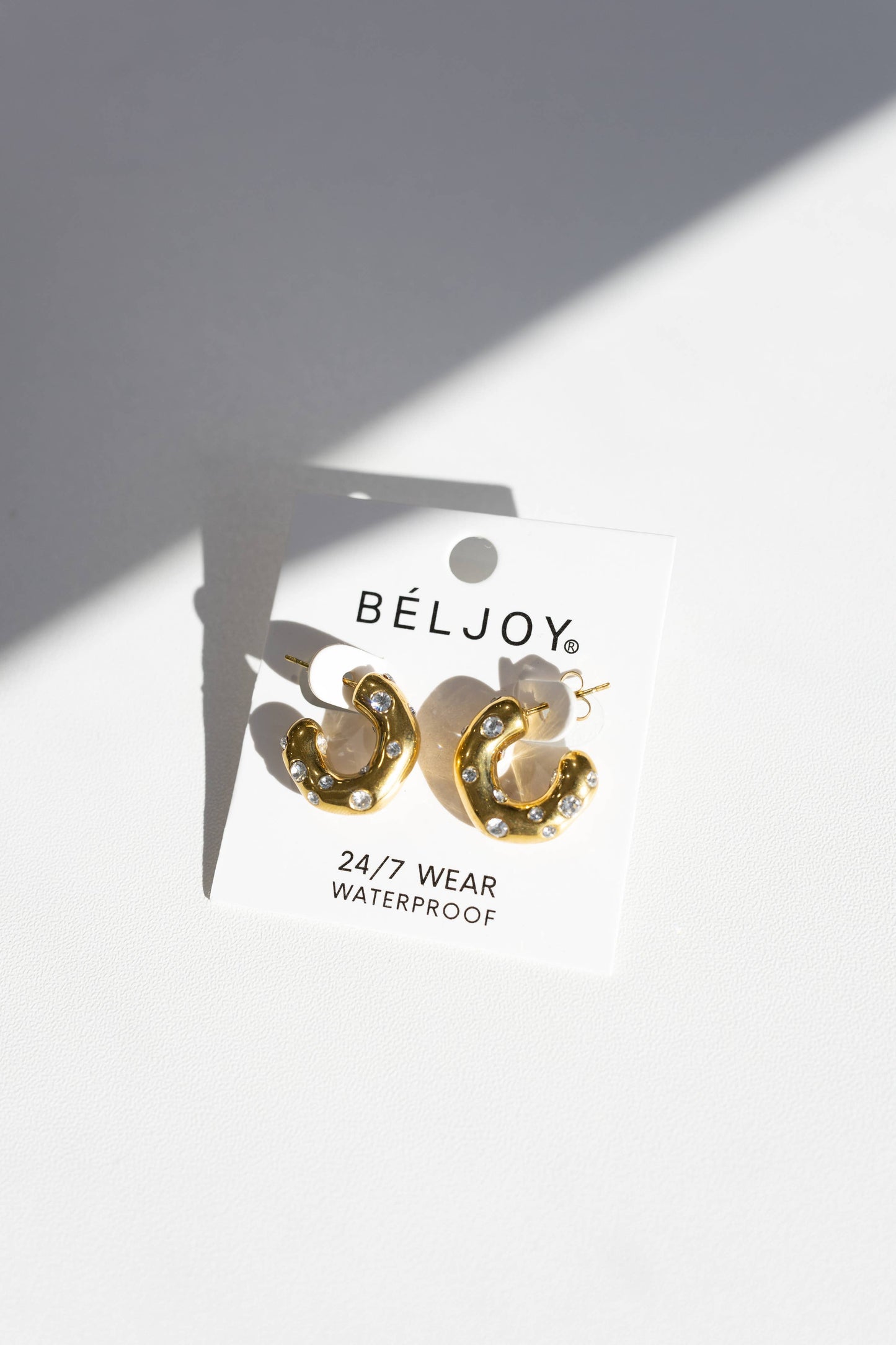 Ebby Hoop Earrings || PEARL