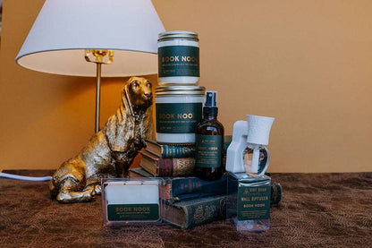 Book Nook Candle: 16 oz Candle