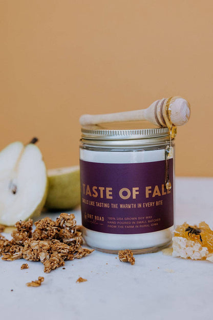 A Taste Of Fall Candle: 16 oz Candle