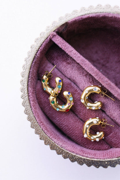 Ebby Hoop Earrings || PEARL