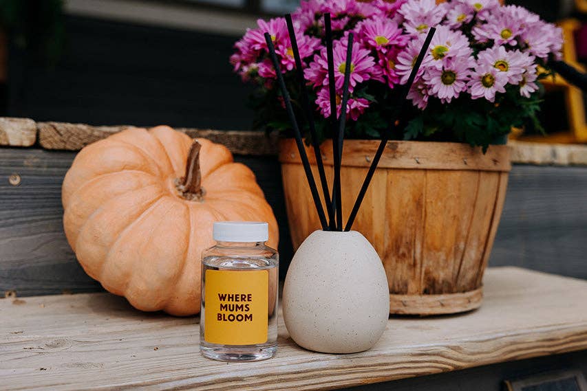 Where Mums Bloom Reed Diffuser