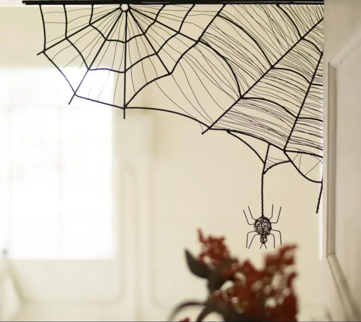 Spiderweb Corner Bracket