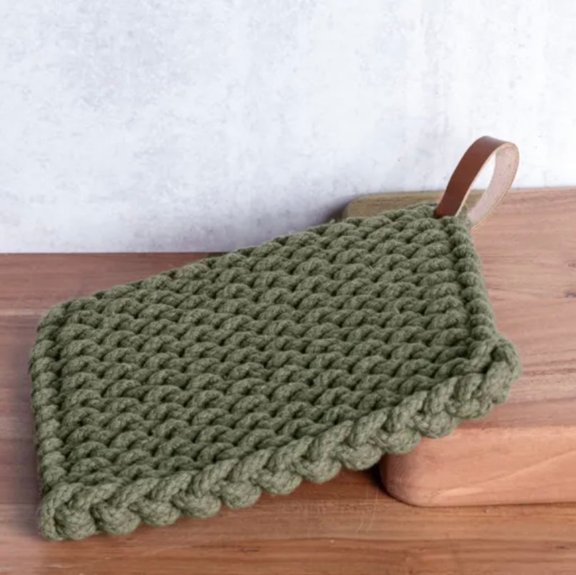 Pot Holder with Leather Strap-Green