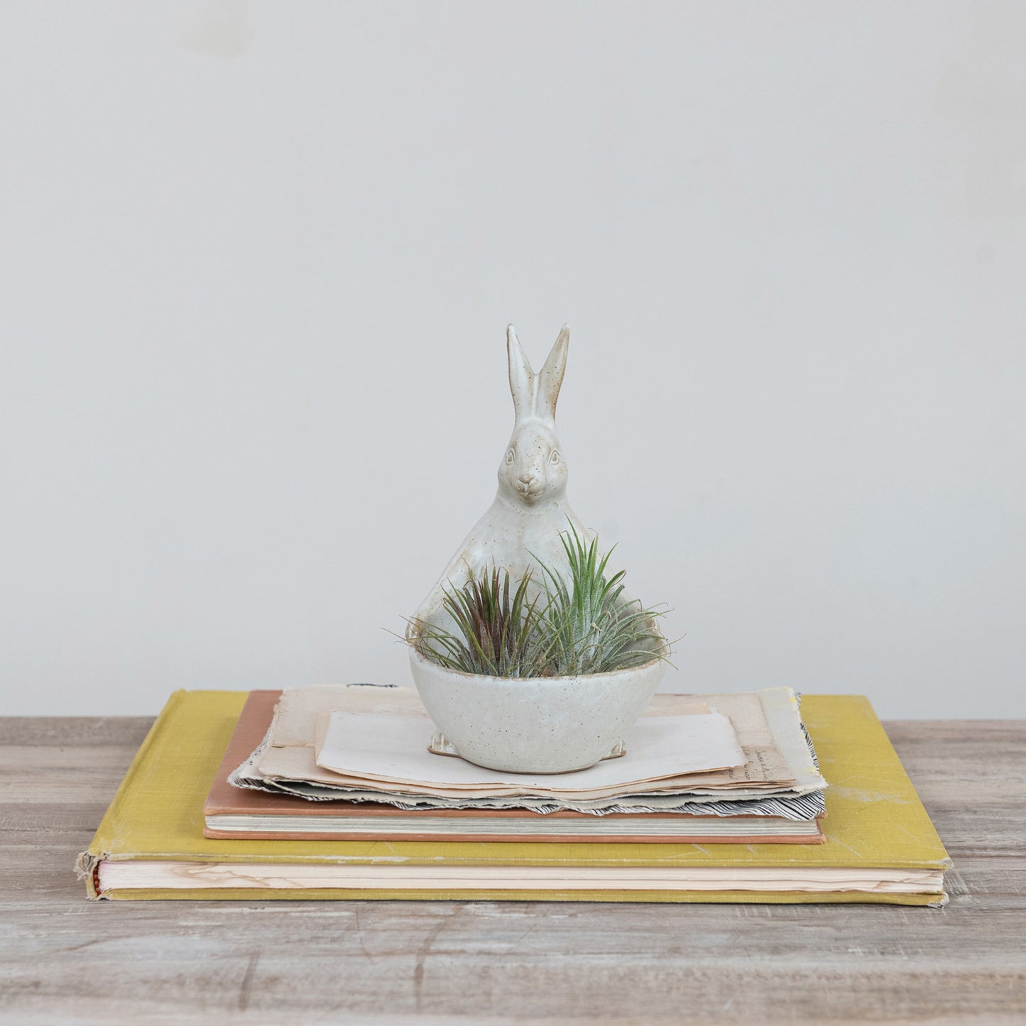 Stoneware Rabbit Bowl