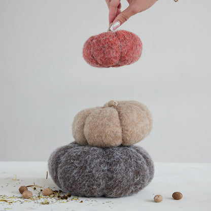Felt Pumpkin with Jute Wrapped Stem