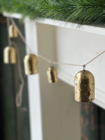 Prancer Bells Garland