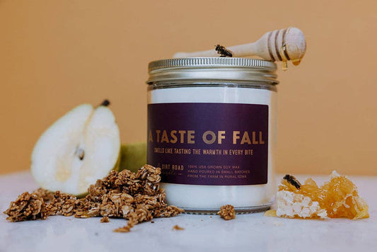 A Taste Of Fall Candle: 16 oz Candle