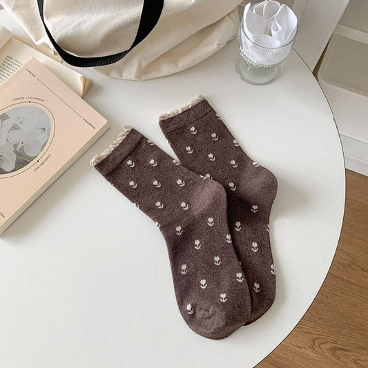 Floral Lace Trim Socks: Brown