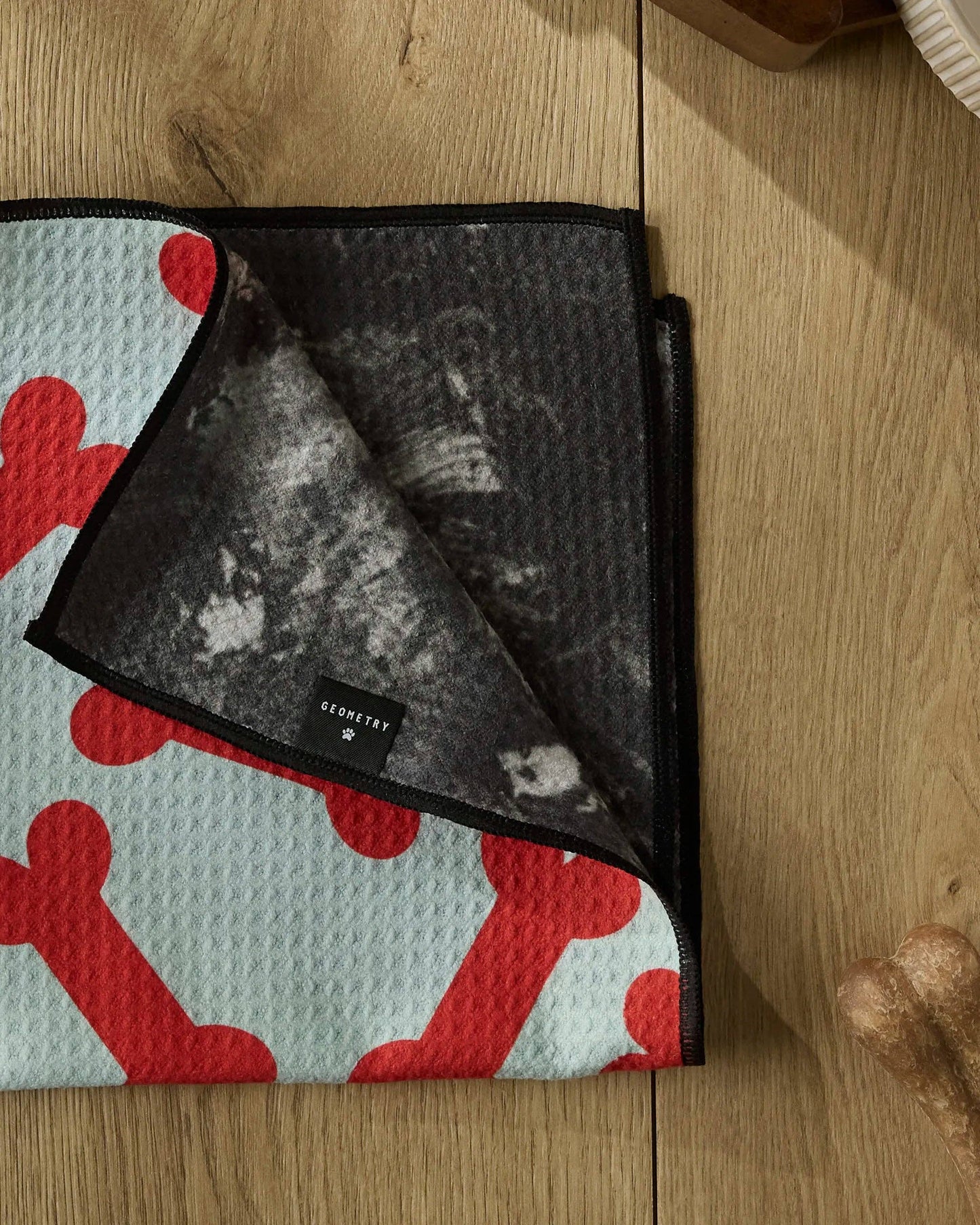 Yuletide Pup Paw Towel